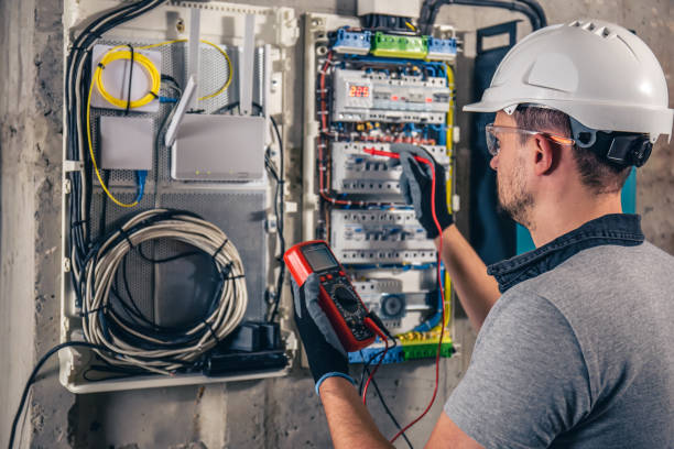Best Local Electrician Companies  in Waycross, GA